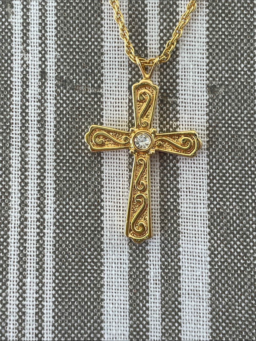 Vintage AVON Reversable Celtic Cross Necklace with Clear Crystal Accent